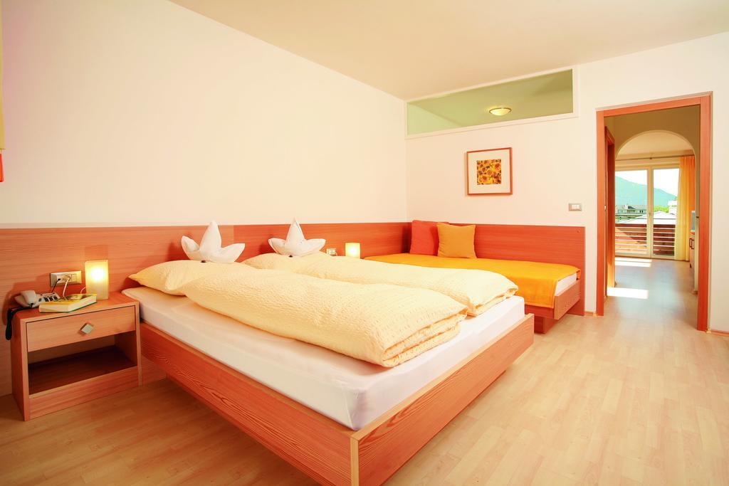 Hotel Haselried Tirolo Szoba fotó