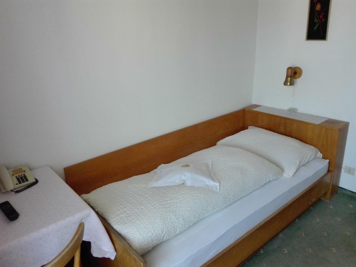 Hotel Haselried Tirolo Kültér fotó