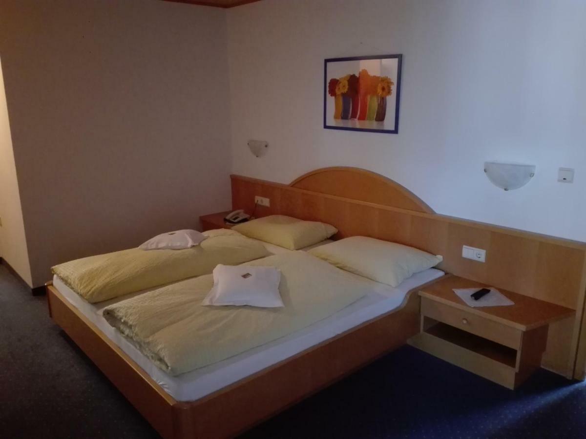 Hotel Haselried Tirolo Kültér fotó